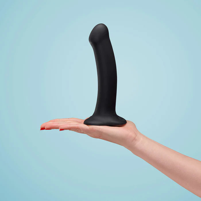 Fun Factory Magnum 7.5 in. Dildo Black Fun Factory